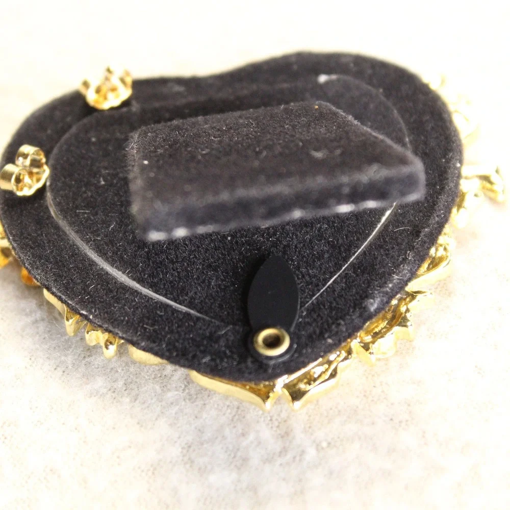 Avon Heart Frame with Earrings Women Gold Tone 1995 Cherub Floral Vintage Gift